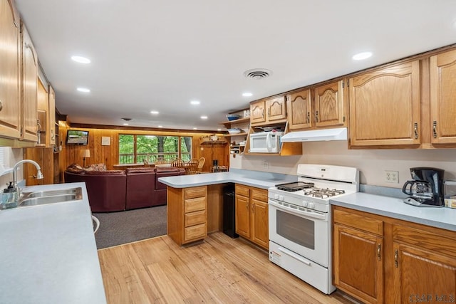 750 Lake Side Rd, Addison, PA 15411