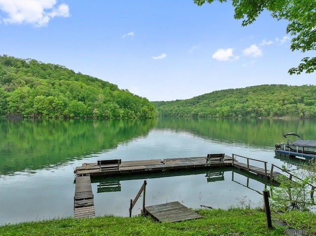 750 Lake Side Rd, Addison, PA 15411