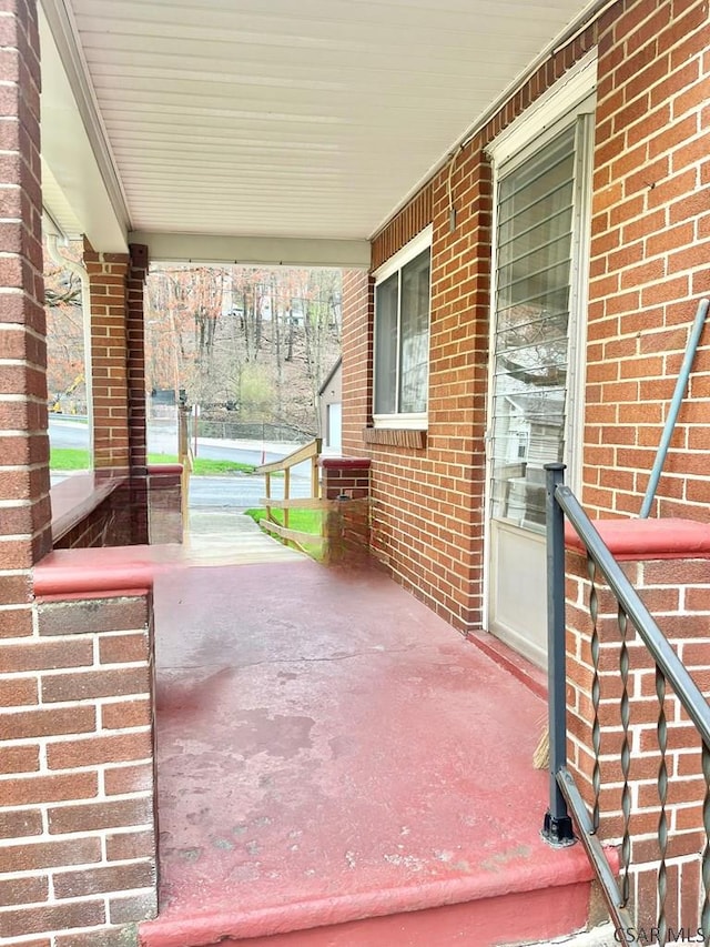 view of patio featuring covered porch