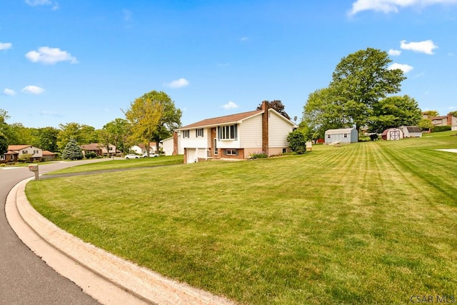 129 Berkey Dr, Johnstown, PA 15904 - view of front of property with a front lawn
