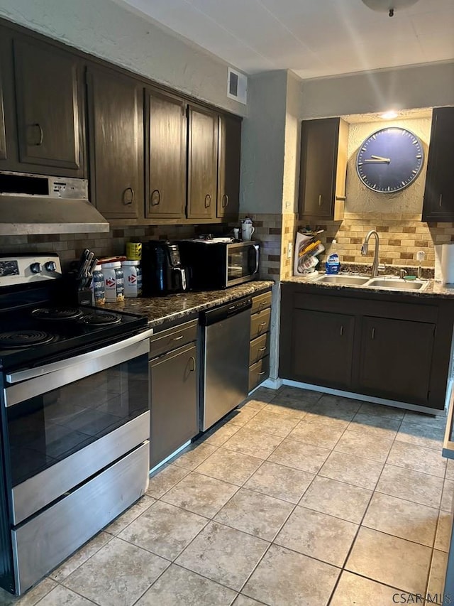 1936 Minno Dr, Johnstown, PA 15905 - photo 9