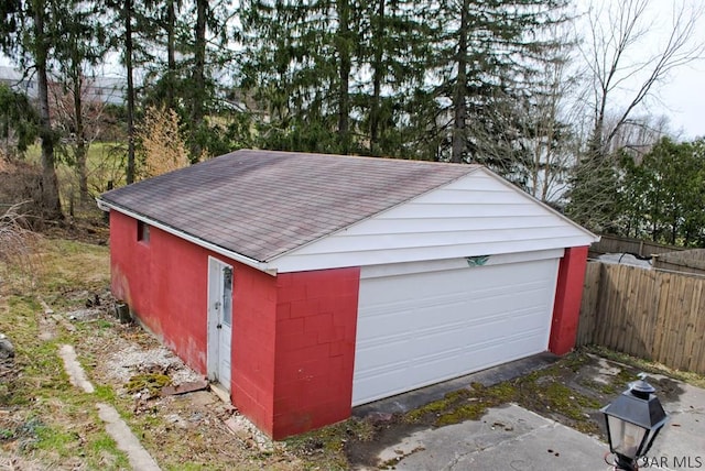 607 Belmont St, Johnstown, PA 15904 - view of detached garage