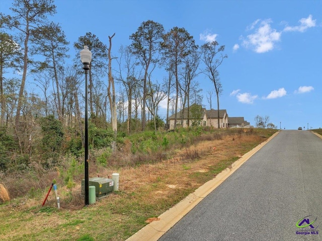 1063 Chattahoochee Dr, Bonaire, GA 31005