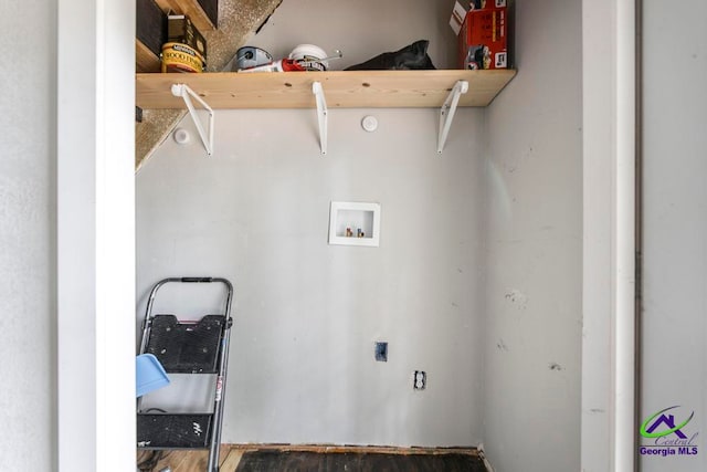311 Riverside Dr, Hawkinsville, GA 31036 - laundry area featuring hookup for a washing machine and laundry area