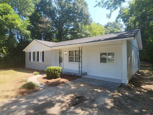 view of ranch-style home