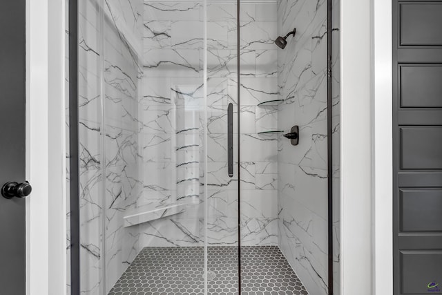 285 Lakeview Dr, Macon, GA 31211 - full bathroom with a marble finish shower