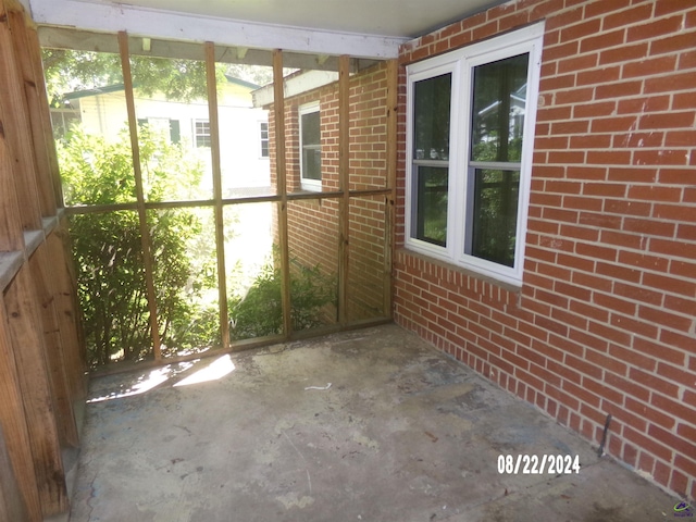 view of unfurnished sunroom