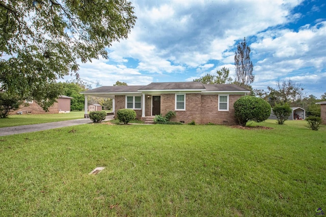 ranch-style home with a front lawn