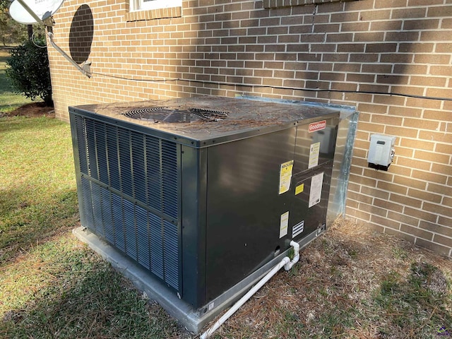 139AND137 Ga Highway 257, Cochran, GA 31014 - exterior view of central AC and brick siding