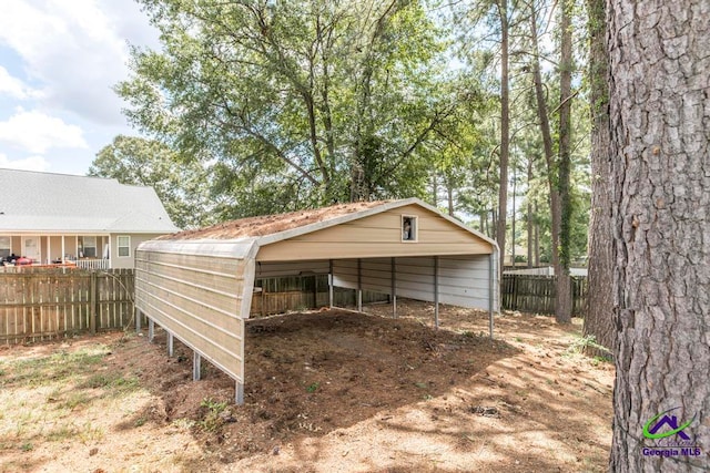 view of outbuilding