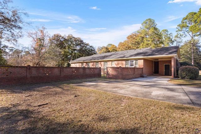 view of side of property