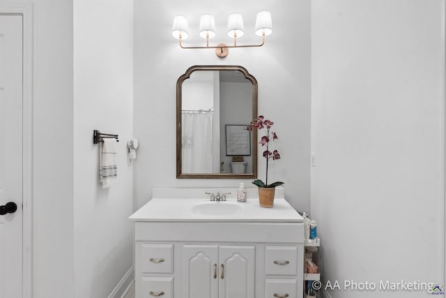 bathroom with vanity