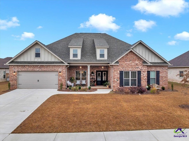 craftsman-style home with a front lawn