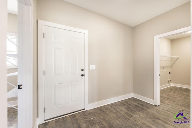 entryway featuring dark hardwood / wood-style floors