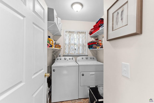 washroom with washer and clothes dryer