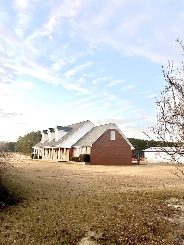 view of home's exterior