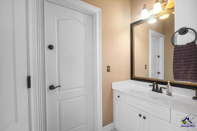 bathroom with vanity