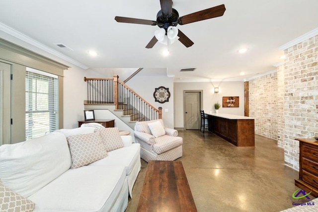 living room featuring concrete flooring, crown molding, and ceiling fan