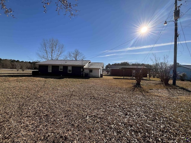 570 Perry Hwy, Hawkinsville, GA 31036 - view of rear view of property