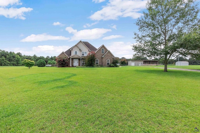 view of front of property with a front lawn