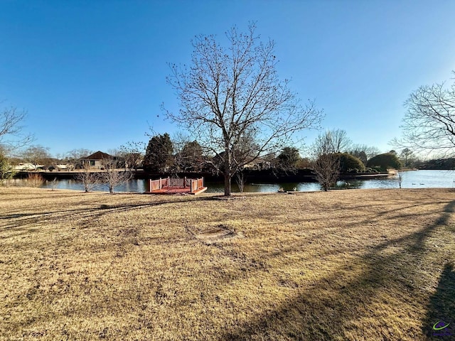 view of yard with a water view