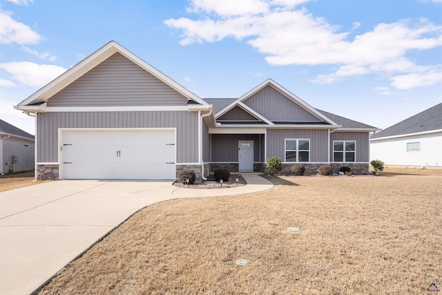 craftsman-style home featuring a garage