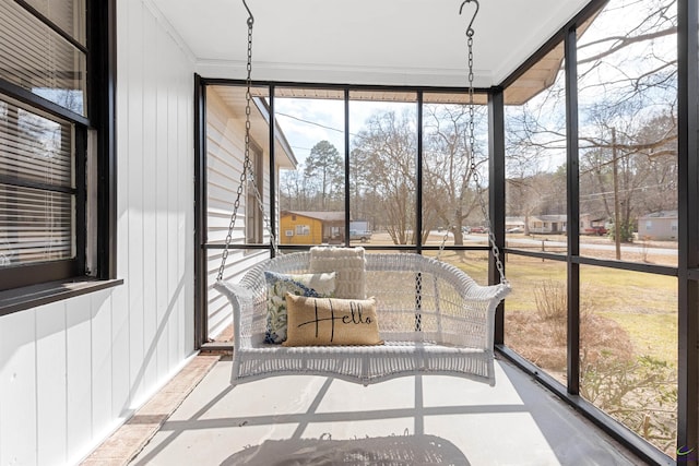 sunroom / solarium with a healthy amount of sunlight