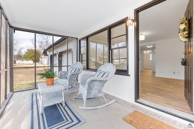 view of sunroom / solarium