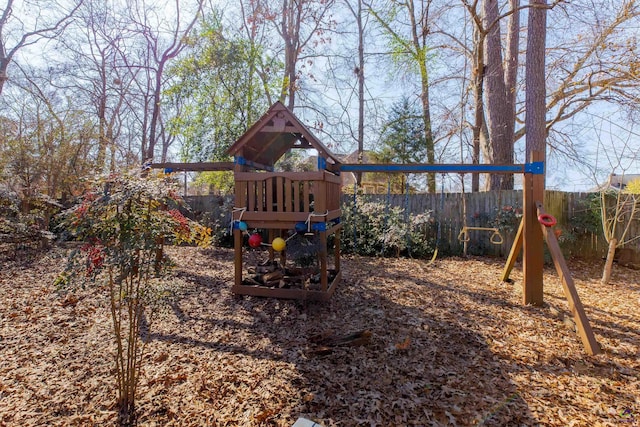 view of yard featuring a playground