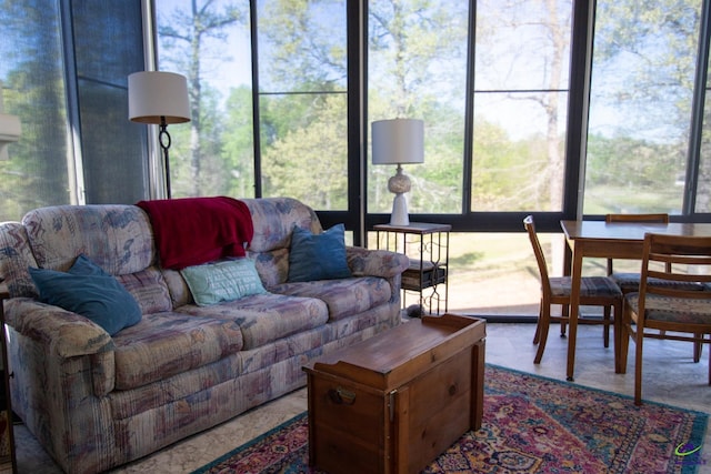 sunroom / solarium with a healthy amount of sunlight