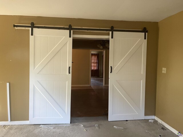 3271 Commodore Dr, Macon, GA 31211 - interior space