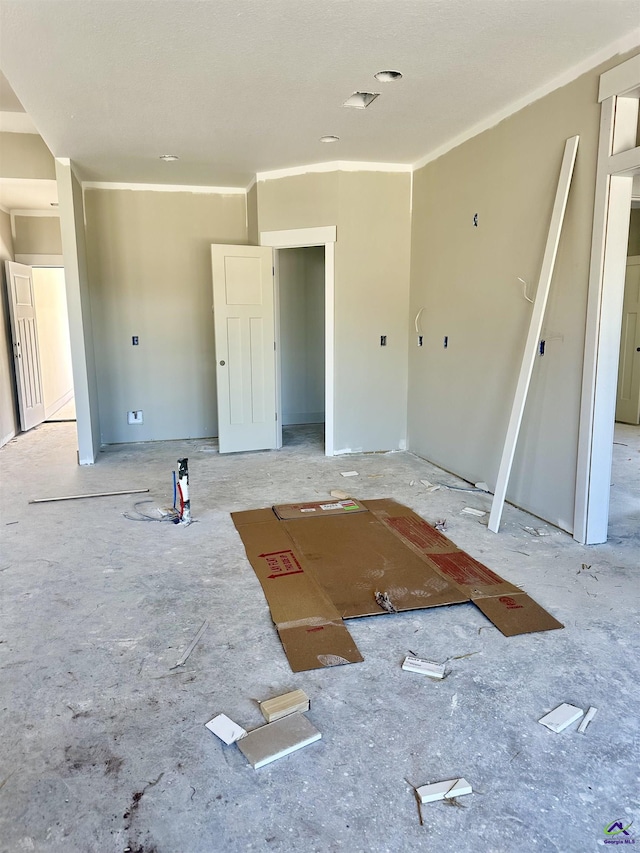 interior space featuring ornamental molding