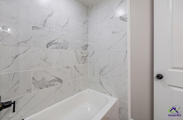 full bathroom featuring shower / bathtub combination