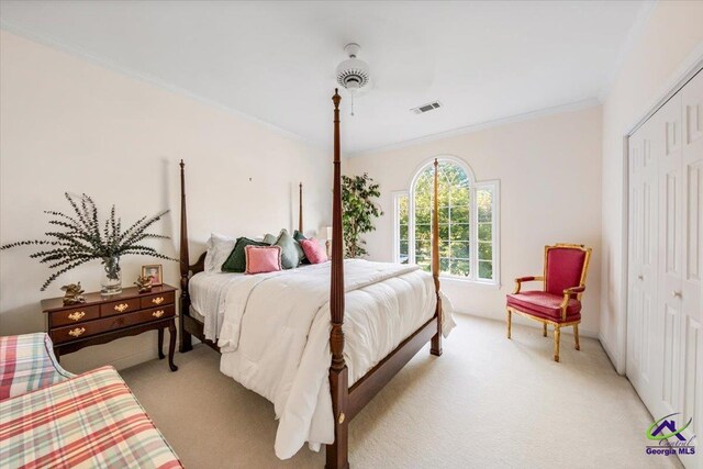 160 Barrington Hall Dr, Macon, GA 31220 - bedroom featuring crown molding, ceiling fan, a closet, visible vents, and light carpet