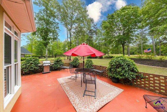 160 Barrington Hall Dr, Macon, GA 31220 - view of patio featuring outdoor dining area and area for grilling