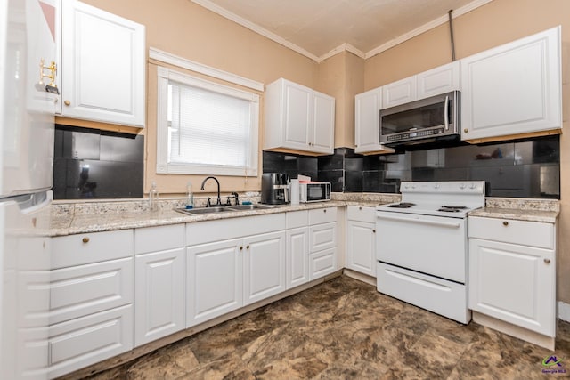 kitchen with crown molding, tasteful backsplash, a sink, and white appliances