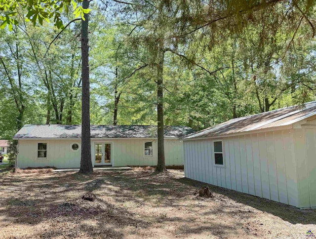 407 Frank Satterfield Rd, Perry, GA 31069 - back of property featuring french doors
