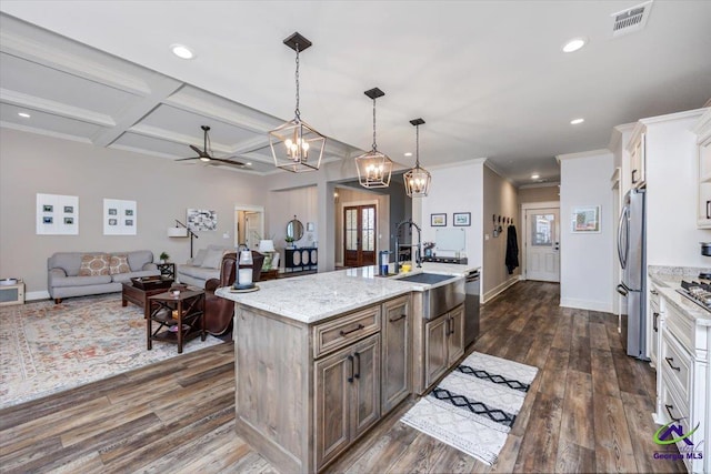 315 Apalachee Way, Bonaire, GA 31005 - kitchen with a sink, appliances with stainless steel finishes, visible vents, baseboards, and dark wood-style flooring