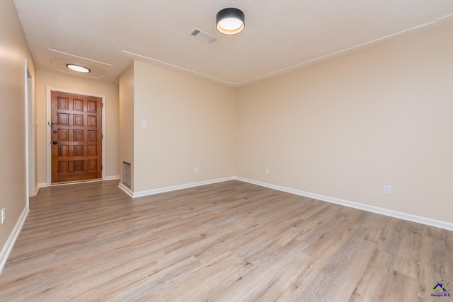 133 Avalon Dr, Warner Robins, GA 31093 - empty room featuring baseboards, light wood finished floors, and visible vents