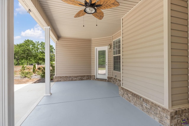 view of patio with ceiling fan