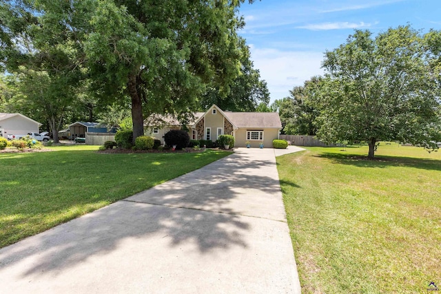 view of front of house with concrete driveway