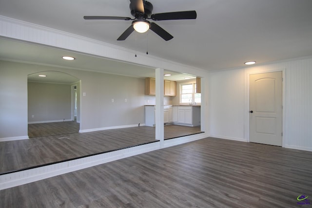 118 Wimberly Rd, Hawkinsville, GA 31036 - unfurnished living room with ornamental molding, wood finished floors, baseboards, ceiling fan, and recessed lighting