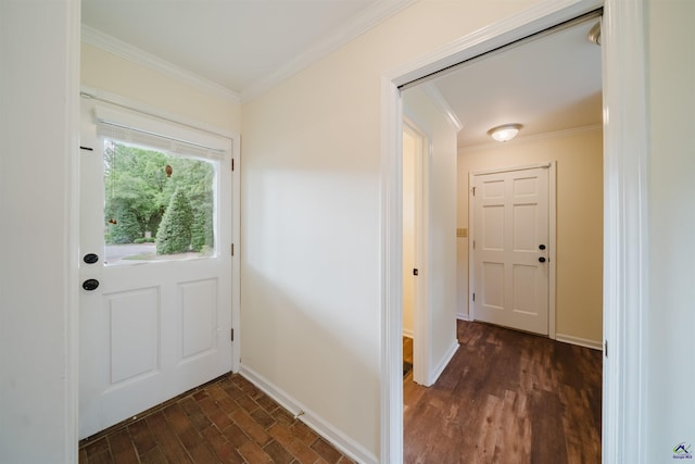 100 Cliff Pointe Pointe, Warner Robins, GA 31088 - entryway featuring ornamental molding and baseboards