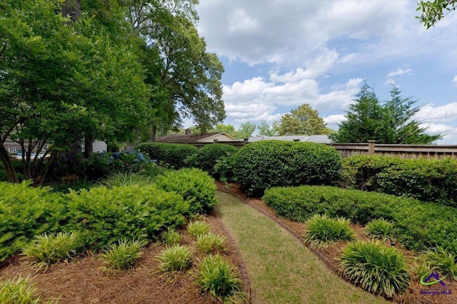 view of yard featuring fence