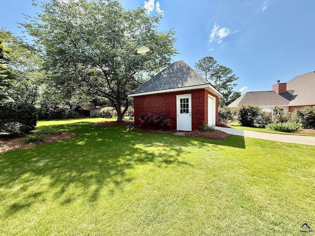 view of grassy yard