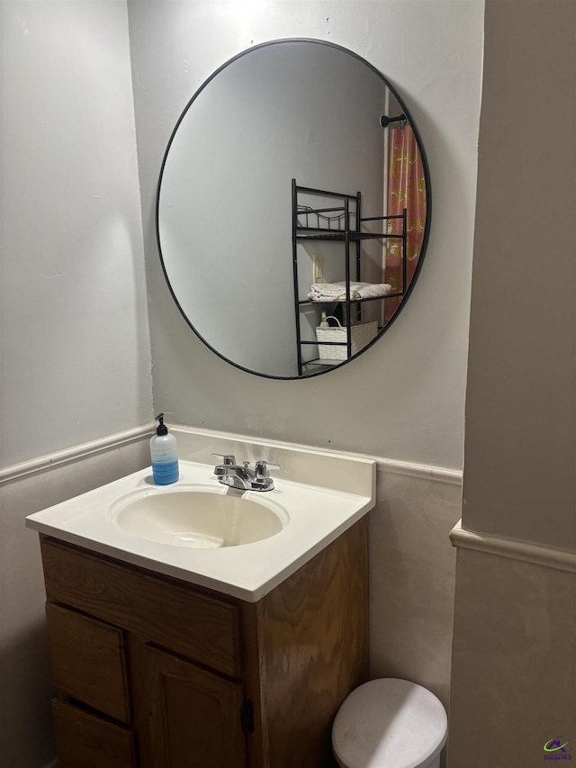 174 Cabero Rd, Hawkinsville, GA 31036 - bathroom featuring vanity
