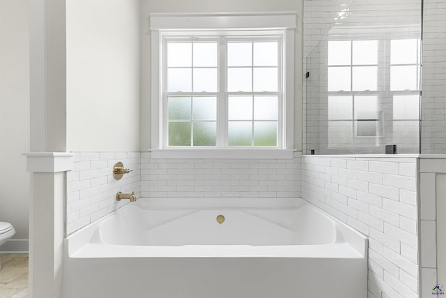 615 Head Rd, Juliette, GA 31046 - full bath with a garden tub