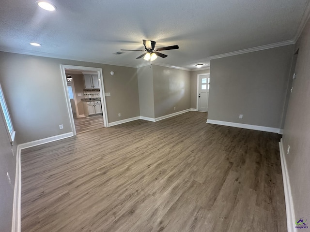 103 Ridley Ct, Warner Robins, GA 31088 - empty room featuring a ceiling fan, wood finished floors, baseboards, ornamental molding, and recessed lighting