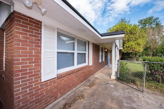 111 Briarwood Dr, Warner Robins, GA 31093 - view of property exterior with brick siding and fence