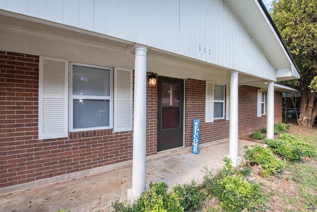 111 Briarwood Dr, Warner Robins, GA 31093 - entrance to property featuring brick siding and covered porch